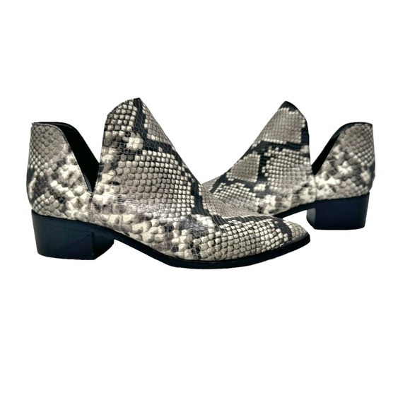 Marc Fisher Yilda 2 Leather Snakeskin Animal Print Booties Size 8.5 - Picture 10 of 10